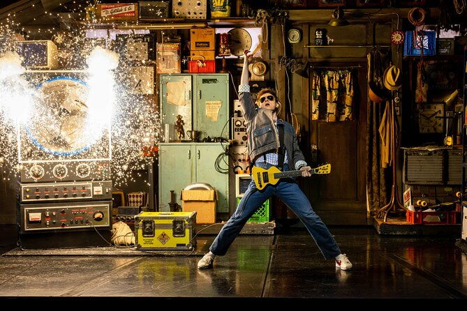 back-to-the-future-theatre-show-in-london-3