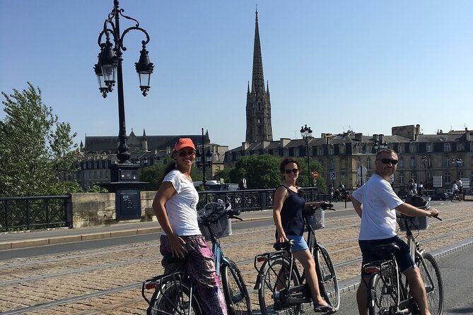 backcountry-e-bike-adventure-from-bordeaux-wine-tasting-lunch