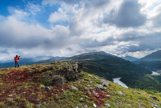 backcountry-photo-excursion-by-helicopter