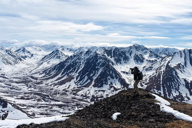 backcountry-photo-excursion-by-helicopter