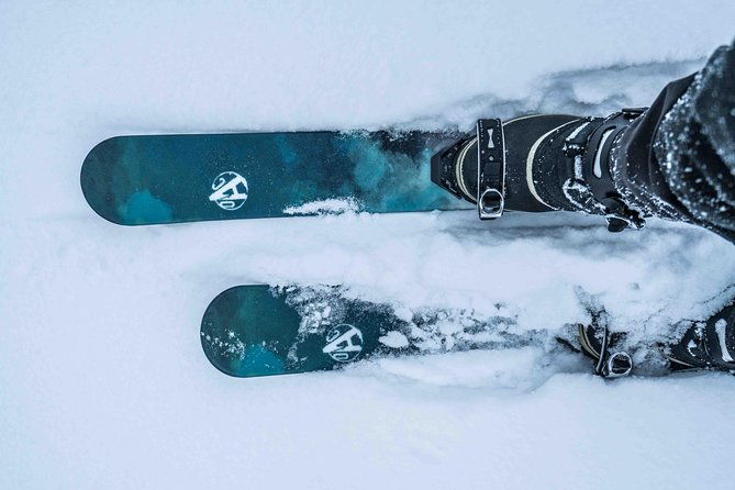 backcountry-skiing-adventure