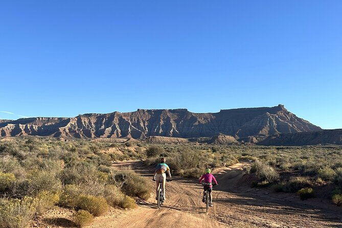 backroads-bike-tour-of-the-scenic-zion-area