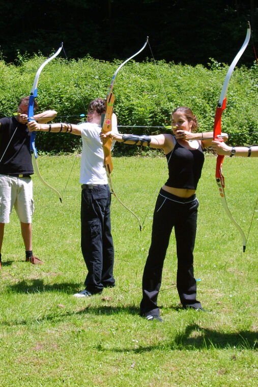 bad-bellingen-beginners-archery-course-in-the-park
