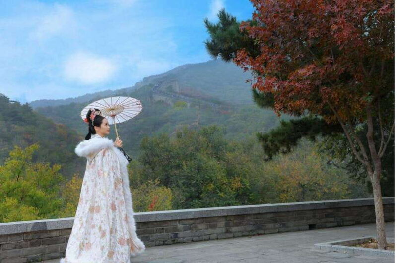badaling-great-wall-official-hanfu-experience-rental
