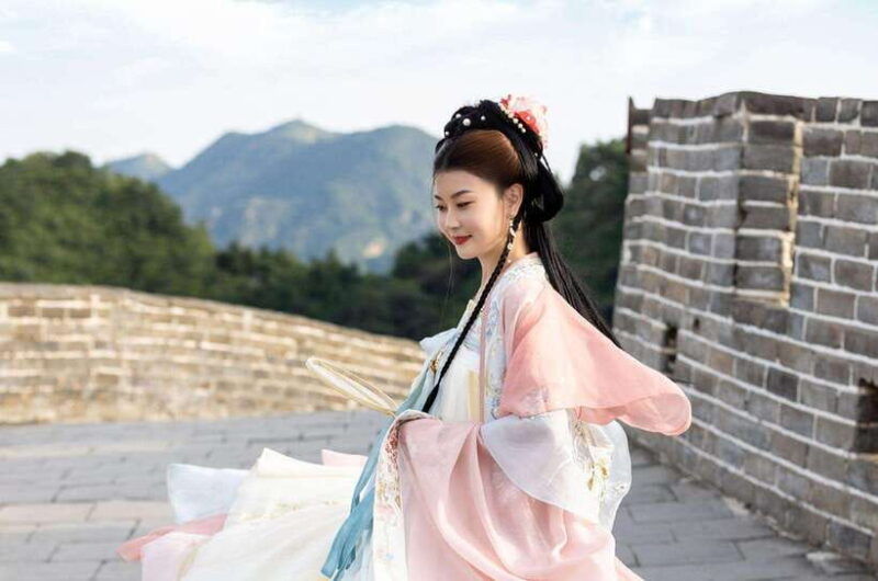 badaling-great-wall-official-hanfu-experience-rental
