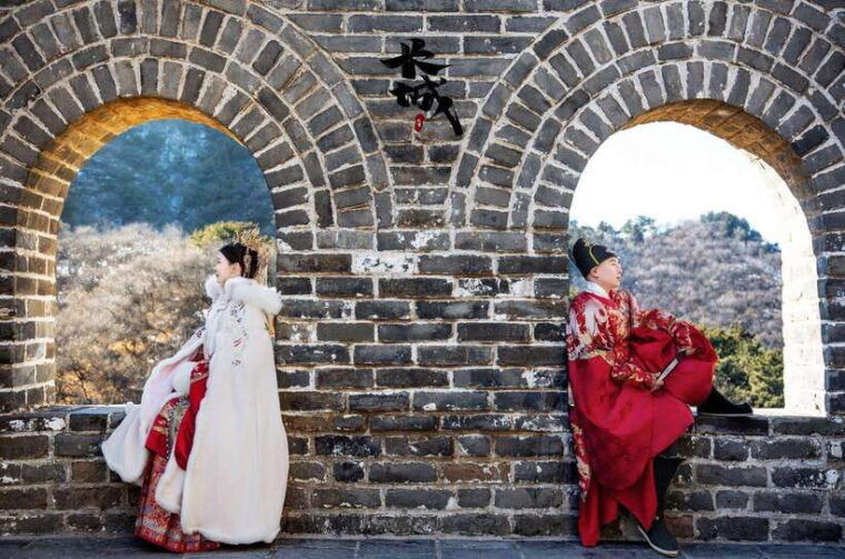 badaling-great-wall-official-hanfu-experience-rental