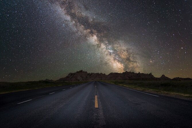 badlands-after-dark-sunset-colors-and-celestial-views