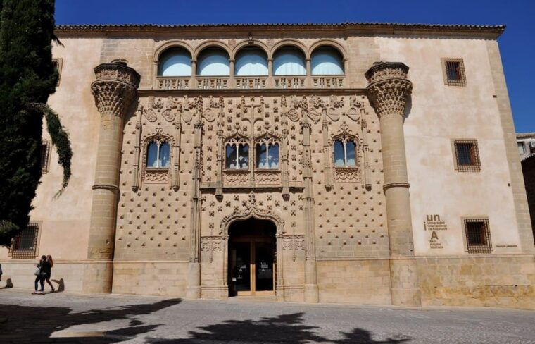 baeza-walking-tour-of-notable-monuments