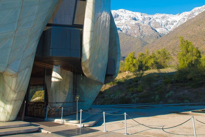 bahai-temple-main-winery-and-lapislazuli-with-private-transport