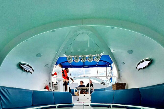 bahamas-on-a-semi-submersive-glass-bottom-boat