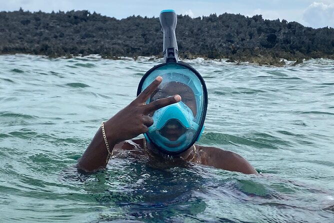 bahamas-sea-scooter-snorkeling-adventure