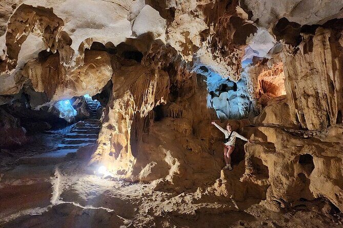 Bai Tu Long Bay Day Cruise with Pick Up from Ninh Binh - FAQ