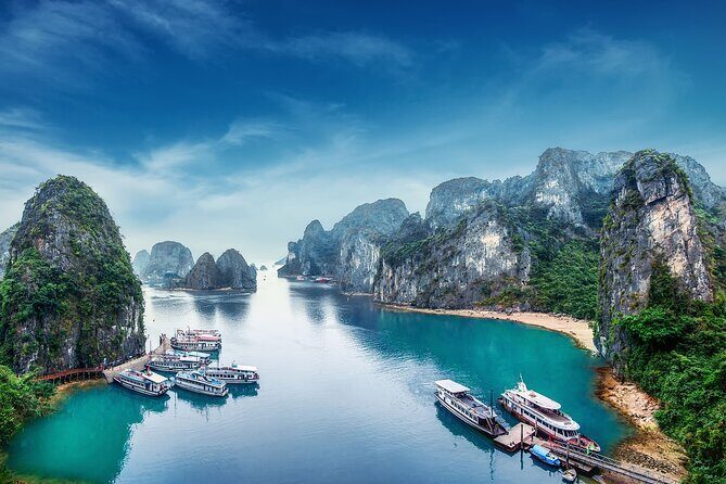 Bai Tu Long Escape with Cruise, Kayak and Village Life - An In-Depth Look at the Bai Tu Long Escape Tour