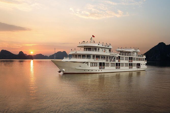 Bai Tu Long luxury Cruise: Kayaking & Swimming at pristine places, full meals - The Experience in Detail: What to Expect