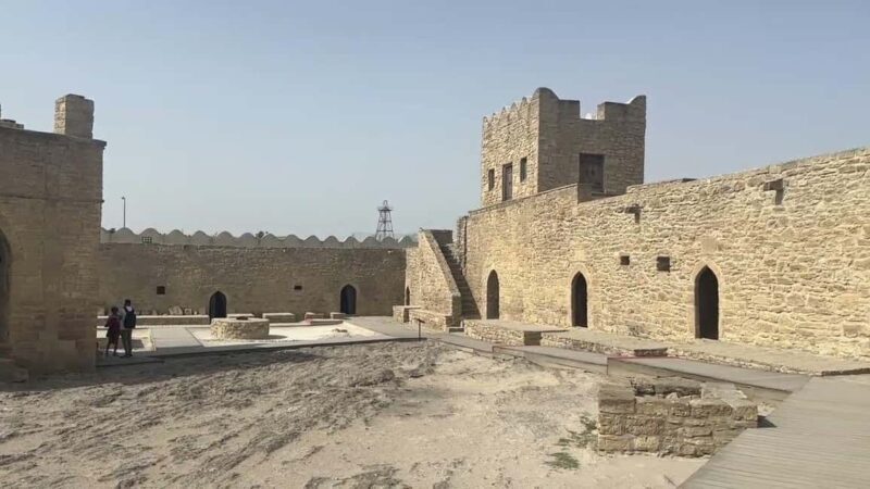 Baku: Absheron (Ateshgah and Yanar Dag) Tour - Key Points