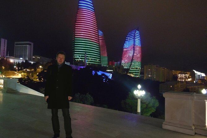 Baku by Night: Small-Group Walking Tour - The Baku Boulevard and Maiden Tower