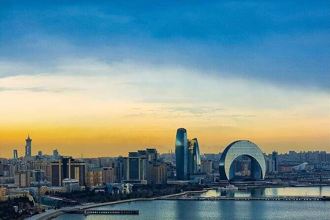 Baku City Sights Guided Night Walking Tour with Funicular - A Closer Look at the Itinerary: What to Expect