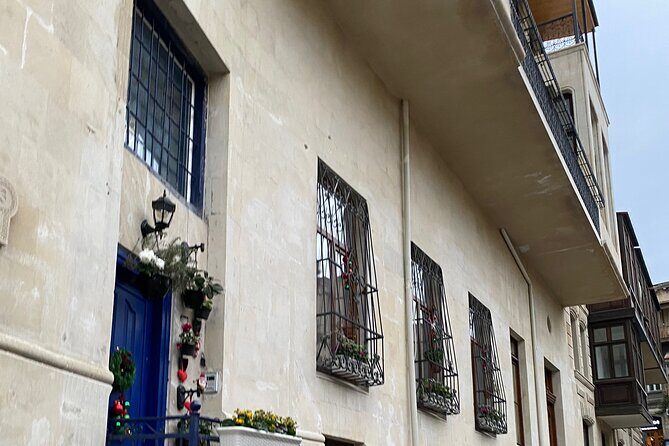 Baku City tours, Guide, Full Day Tour in Baku - Who Should Book This Tour?