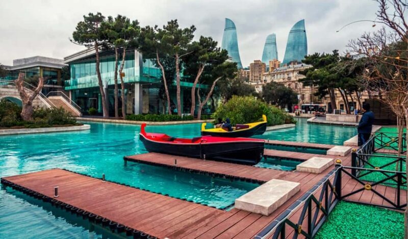 Baku: Discovery City Tour Culture, Architecture & Views - Architectural Marvels and Religious Heritage