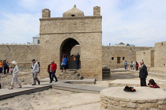 Baku : Gobustan, Absheron Sights Guided Day Trip Lunch included - Final Highlights: Cultural and Shopping Experiences