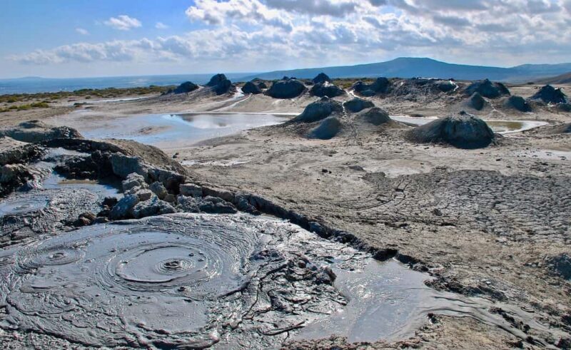 Baku: Gobustan, Mud Volcanoes, Fire Temple, Burning Mountain - Authentic Experiences and Cultural Significance