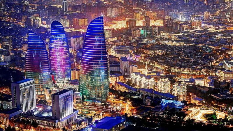 Baku: Guided City Tour with Private and Group Options - Key Points