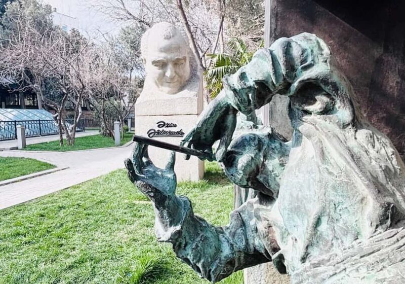 Baku: Inner City Walking Tour. - Who Would Love This Experience