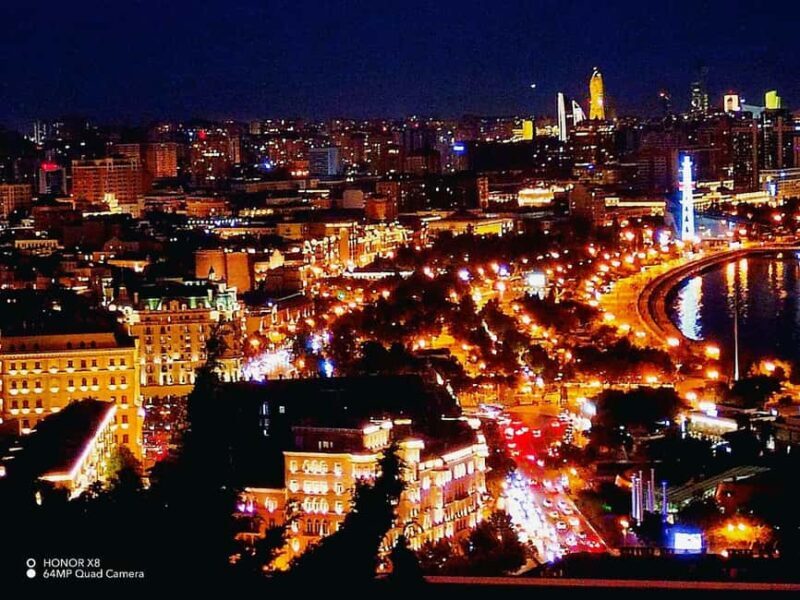 Baku: Light-Up Baku Walking Evening Tour - Baku: Light-Up Baku Walking Evening Tour