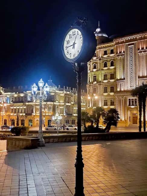 Baku: Light-Up Baku Walking Evening Tour - Key Points