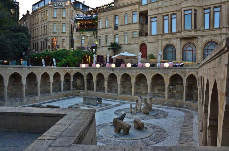 Baku: Modern & Old Guided City Tour - Who Will Love This Tour?