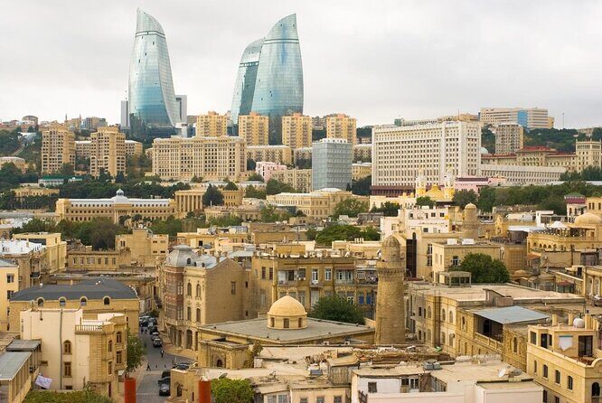 Baku Oil Heritage & Old Town Walking Tour - An In-Depth Look at the Baku Oil Heritage & Old Town Walking Tour