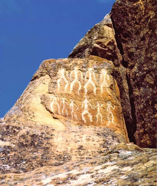 Baku:Gobustan-Absheron-Mud Volcanoes-Fire temple +Night tour - Key Points
