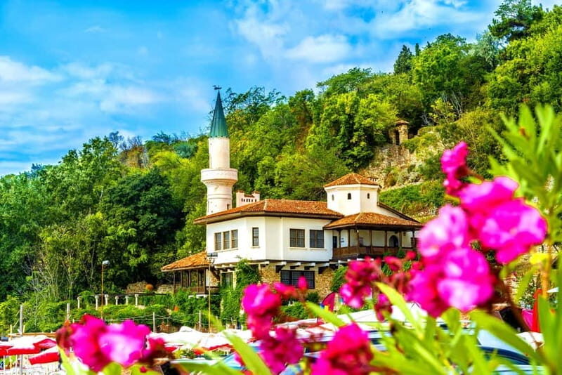 Balchik Castle and Botanical Garden : guided tour - Key Points
