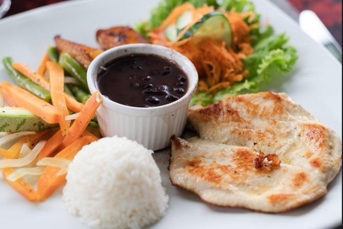 baldi-hot-springs-arenal-volcano-fortuna-waterfall-from-san-jose