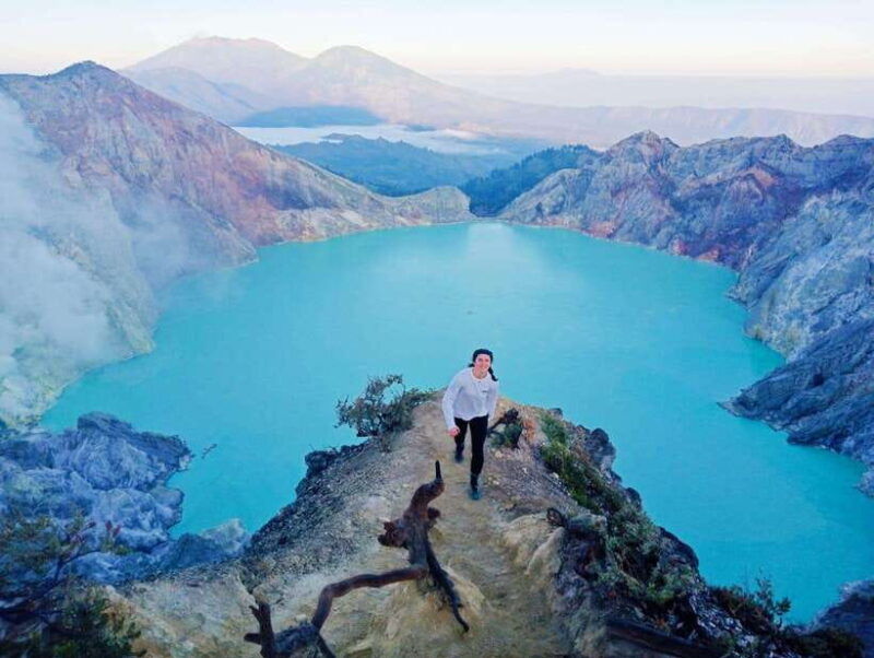bali-3d-ijen-sunrise-mount-bromo-madakaripura-surabaya