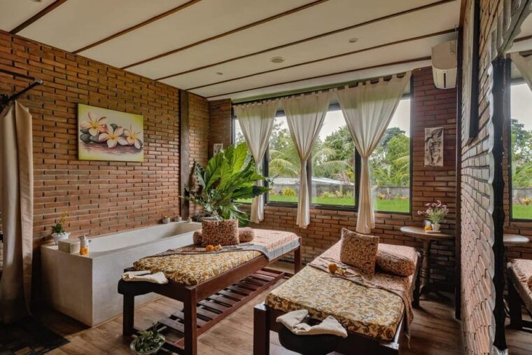 bali-atv-ride-waterfall-ubud-with-balinese-spa-flowerbath