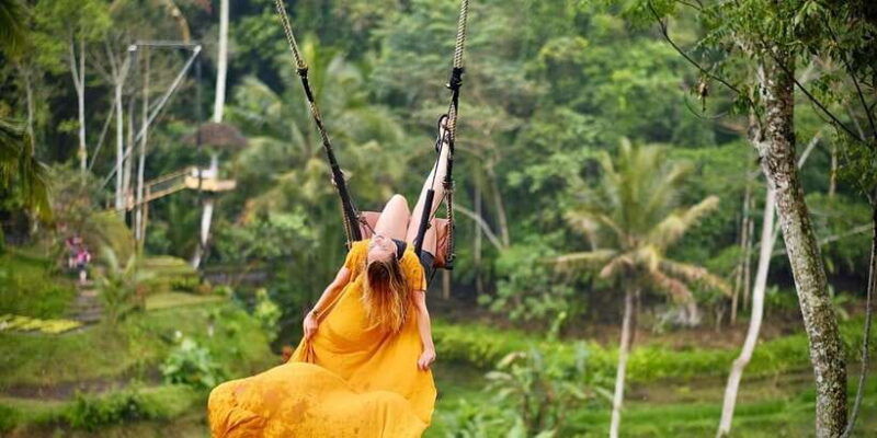 bali-ayung-river-rafting-and-swing-adventure-with-lunch