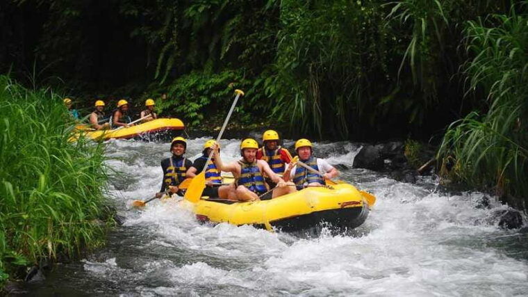 bali-ayung-river-white-water-rafting-adventure