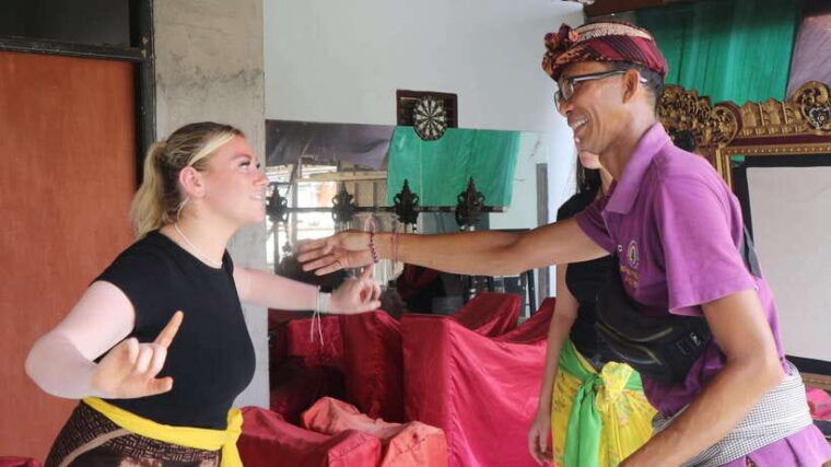 bali-balinese-dance-class-for-all-levels-led-by-instructor