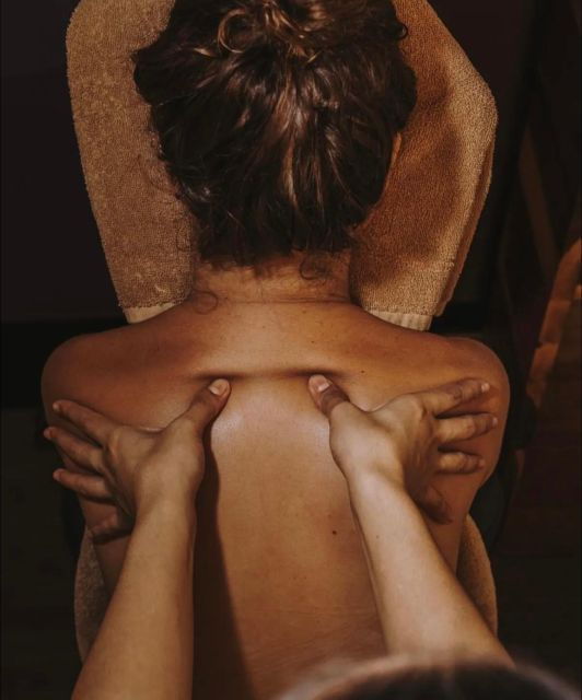 bali-balinese-full-body-massage-at-your-accommodation