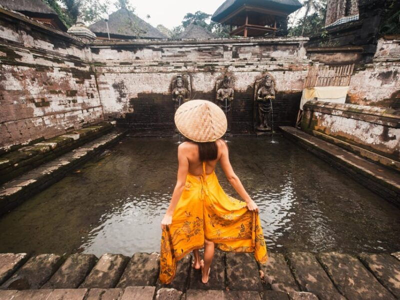 bali-balinese-spiritual-journey-with-purification-ceremony