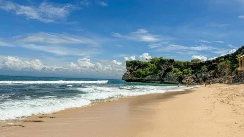 Bali: Bingin Beach, Dreamland Beach & Balangan With Dinner - Key Points