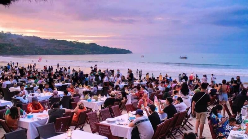 Bali: Bingin Beach, Dreamland Beach & Balangan With Dinner - FAQ