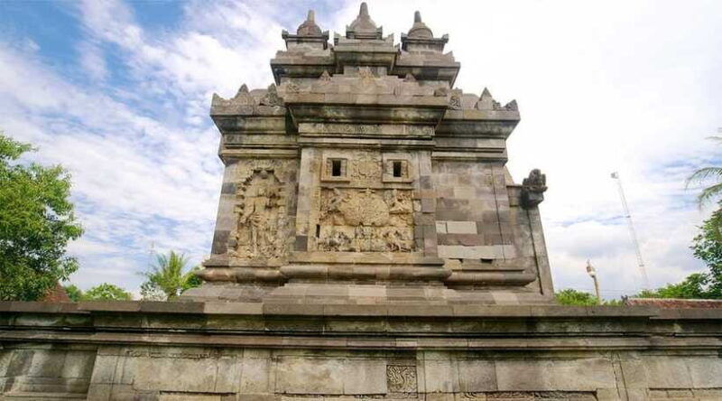 bali-borobudur-temple-day-tour-with-flight-tickets