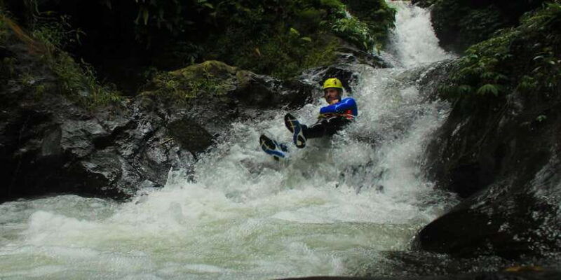 bali-canyoning-golden-twin-canyon