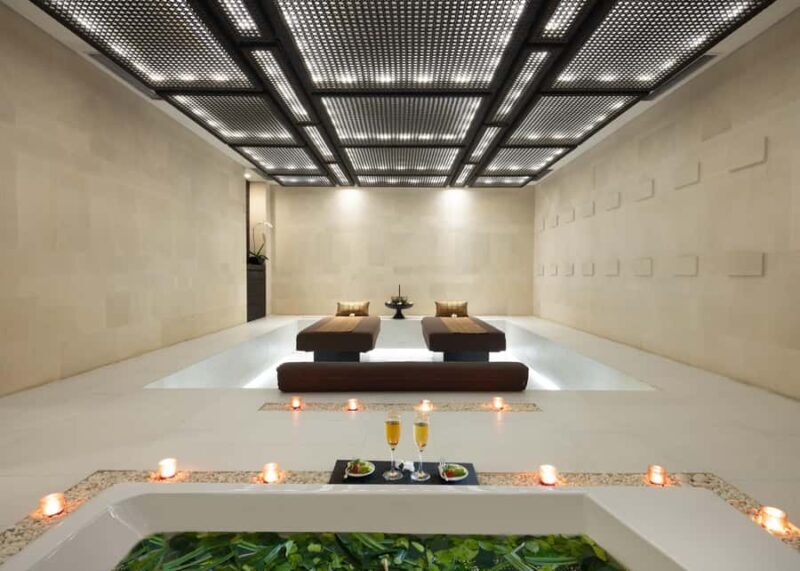 Bali: Couple's Spa Treatments with Rose Jacuzzi and Wine - Key Points
