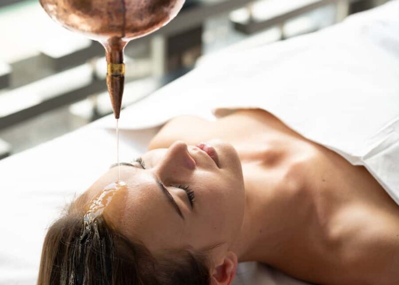 Bali: Couple's Spa Treatments with Rose Jacuzzi and Wine - Who Would Love This?