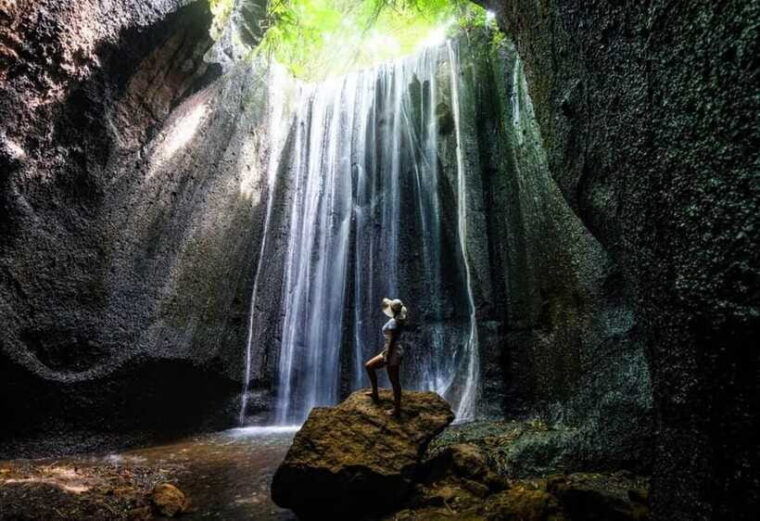 bali-discover-paradise-waterfalls