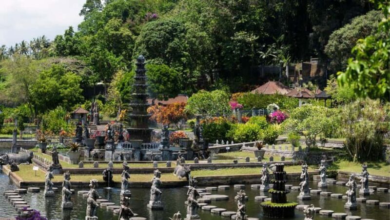 Bali: East Bali Tour with Lempuyang Temple & Virgin Beach - FAQ