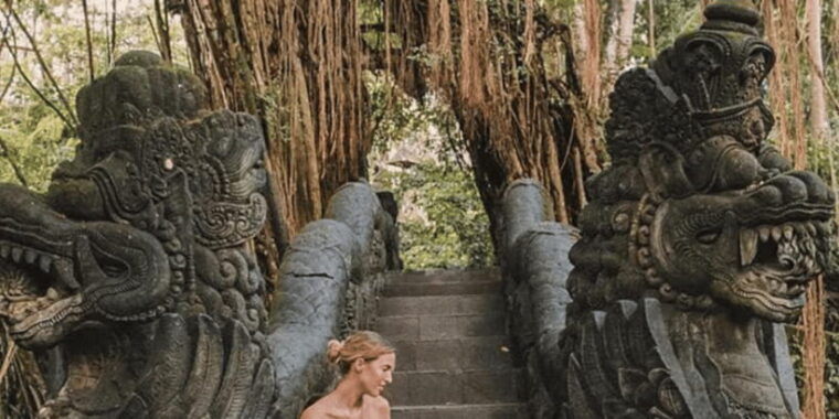 bali-full-day-ubud-waterfall-with-tanah-lot-tour